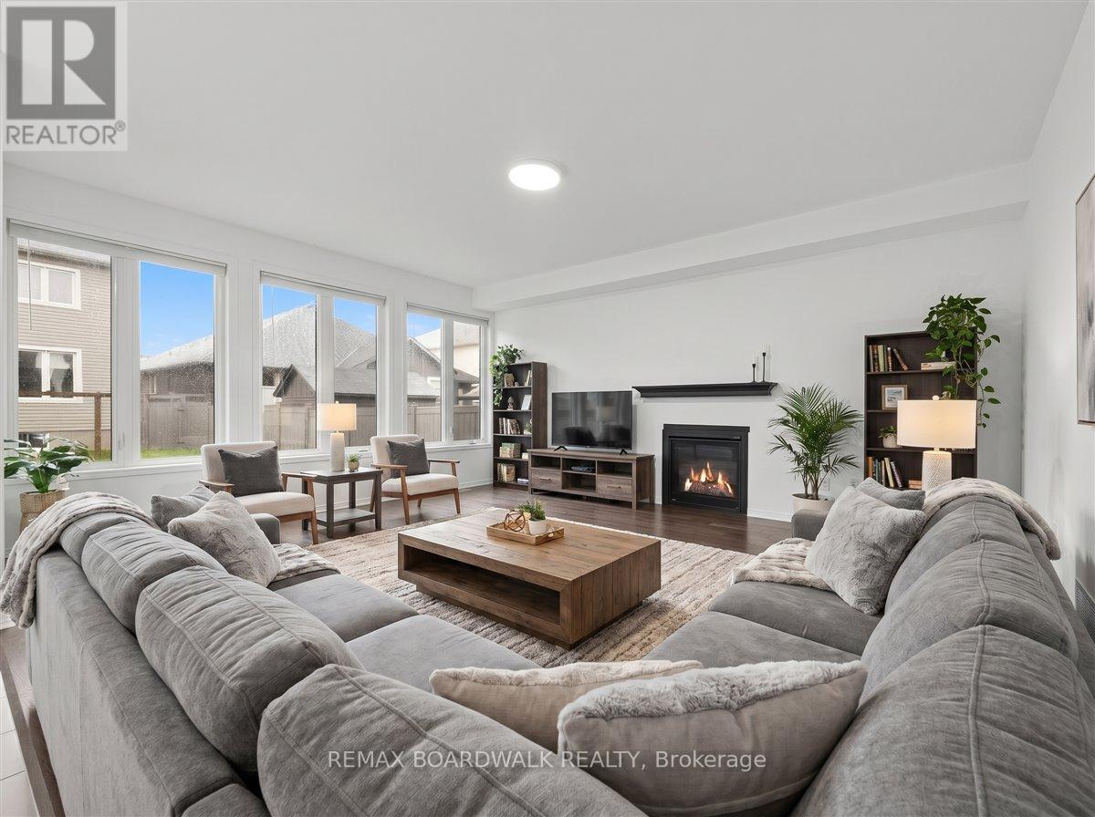 333 Haliburton Heights, Ottawa, Ontario  K2V 0G2 - Photo 23 - X13144800