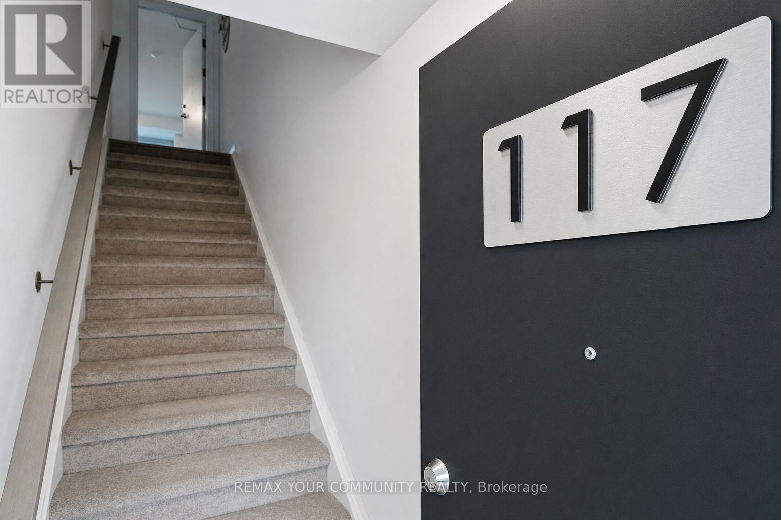 117 Appletree Lane, Barrie, Ontario  L6J 0N9 - Photo 3 - S13144430