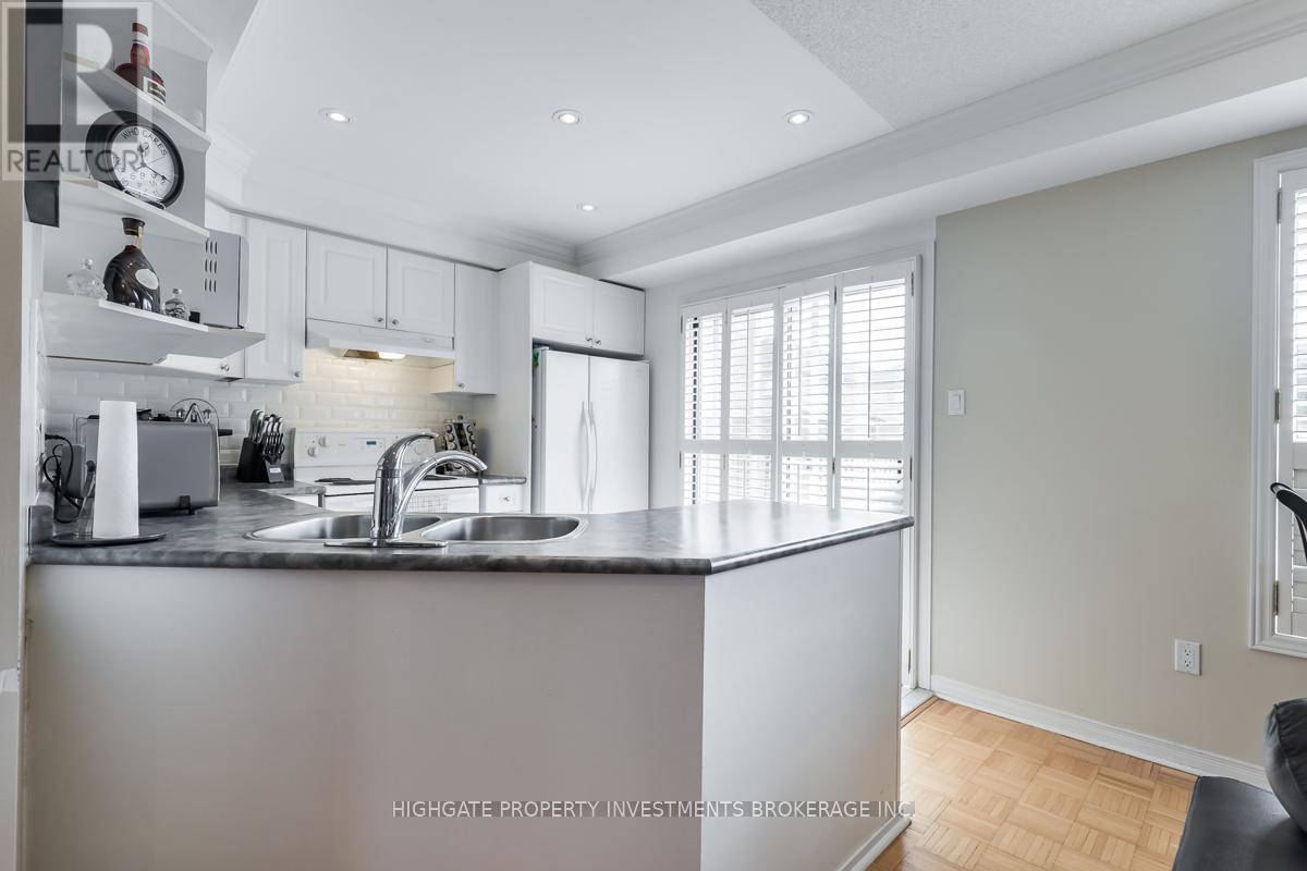 49 Muirside Road, Vaughan, Ontario  L6A 2H7 - Photo 10 - N13144914