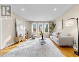 84 VIEWMARK DRIVE, Richmond Hill, Ontario