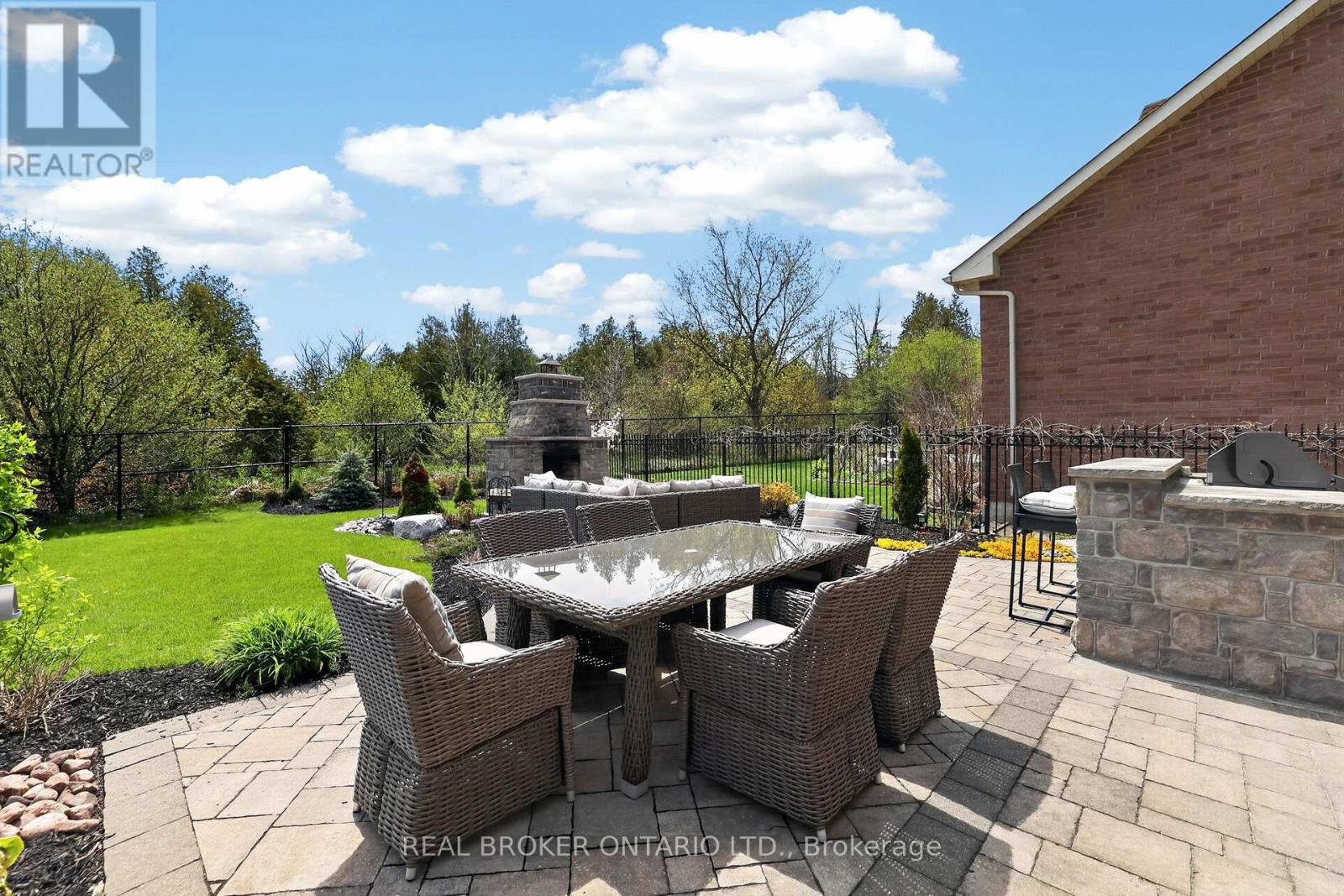 59 Manor Forest Road, East Gwillimbury, Ontario  L0G 1M0 - Photo 34 - N13145012