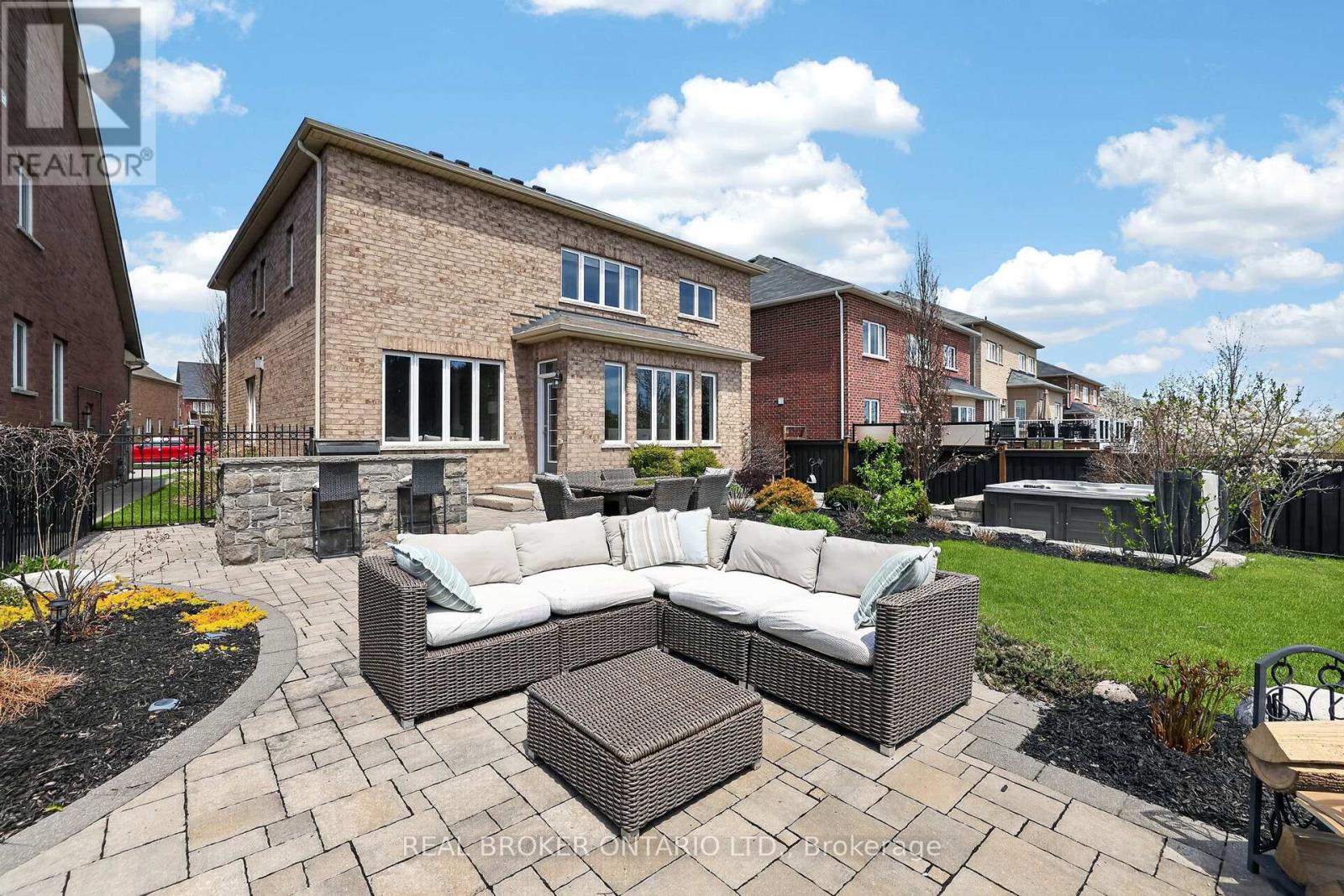 59 Manor Forest Road, East Gwillimbury, Ontario  L0G 1M0 - Photo 37 - N13145012