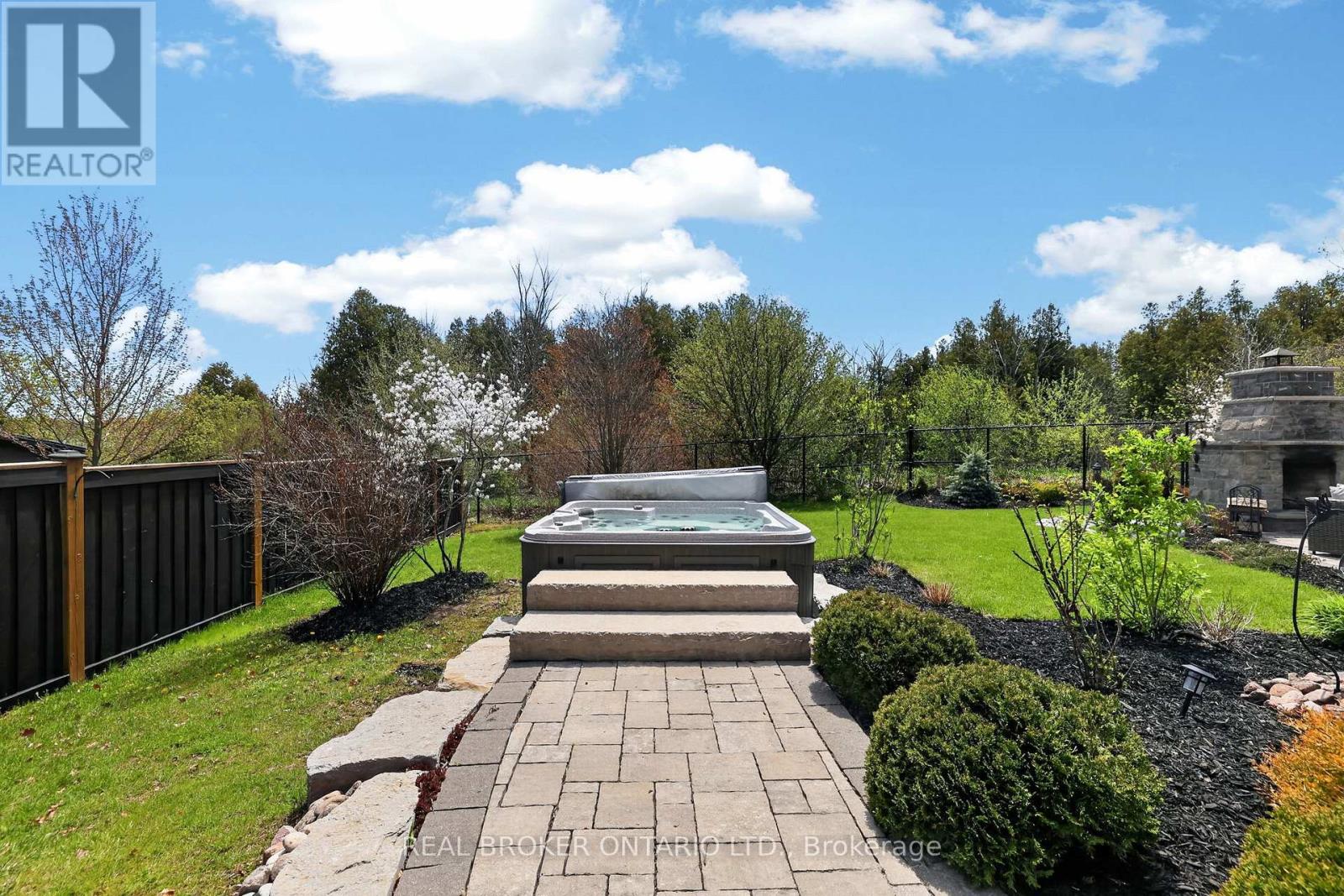 59 Manor Forest Road, East Gwillimbury, Ontario  L0G 1M0 - Photo 38 - N13145012