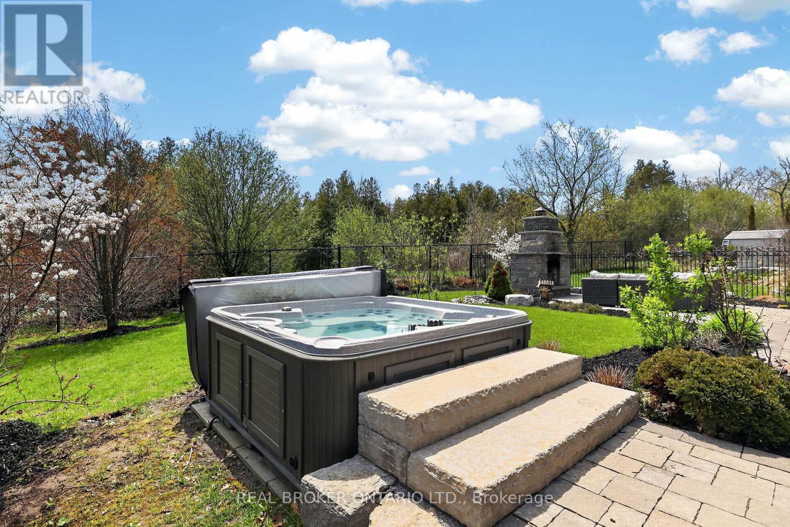 59 Manor Forest Road, East Gwillimbury, Ontario  L0G 1M0 - Photo 39 - N13145012