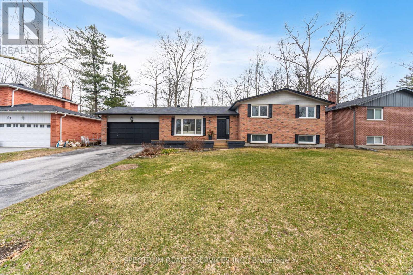 52 FRENCH CRESCENT, east gwillimbury (holland landing), Ontario
