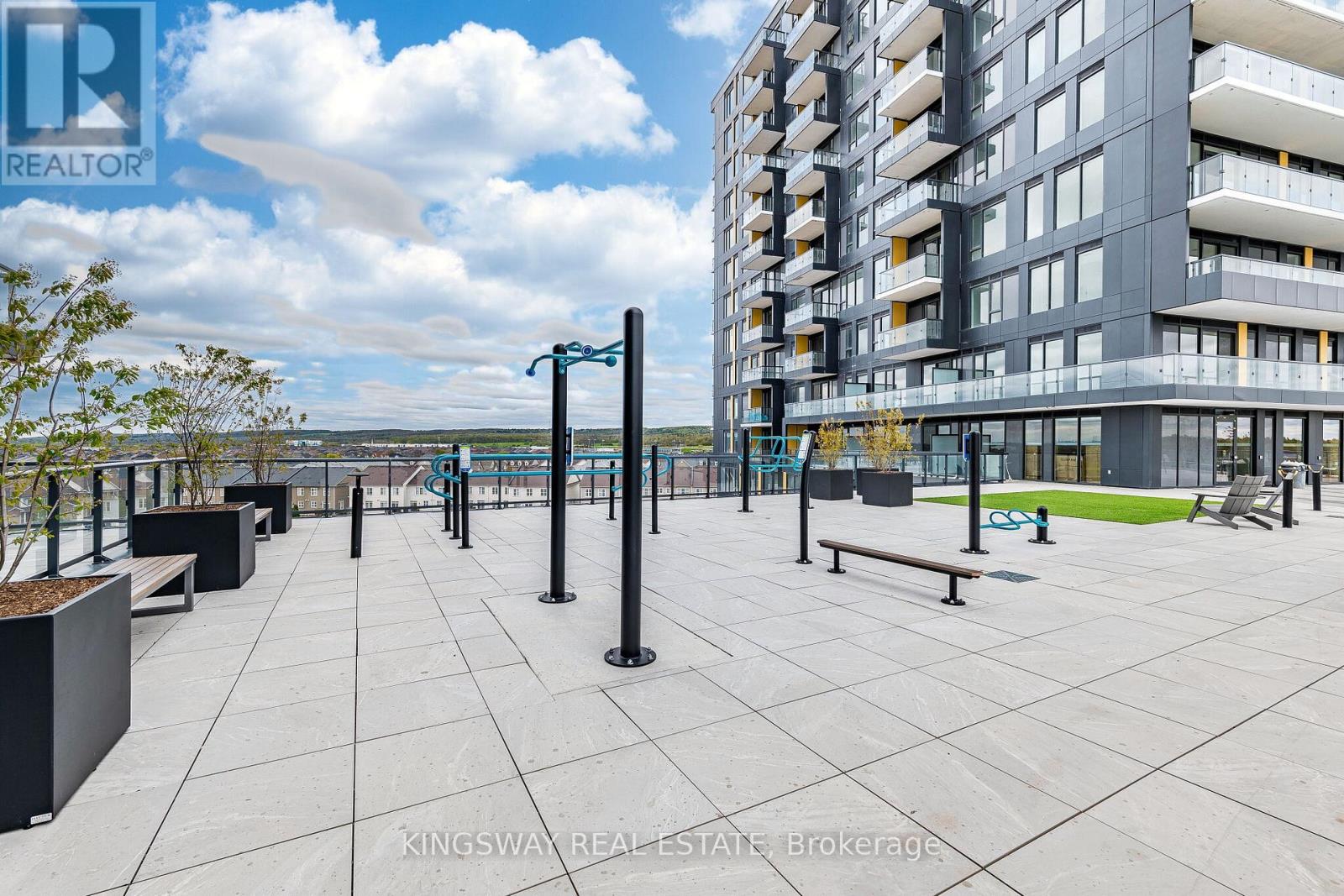 402 - 4878 Powers Common, Burlington, Ontario  L7M 2B4 - Photo 8 - W13140436