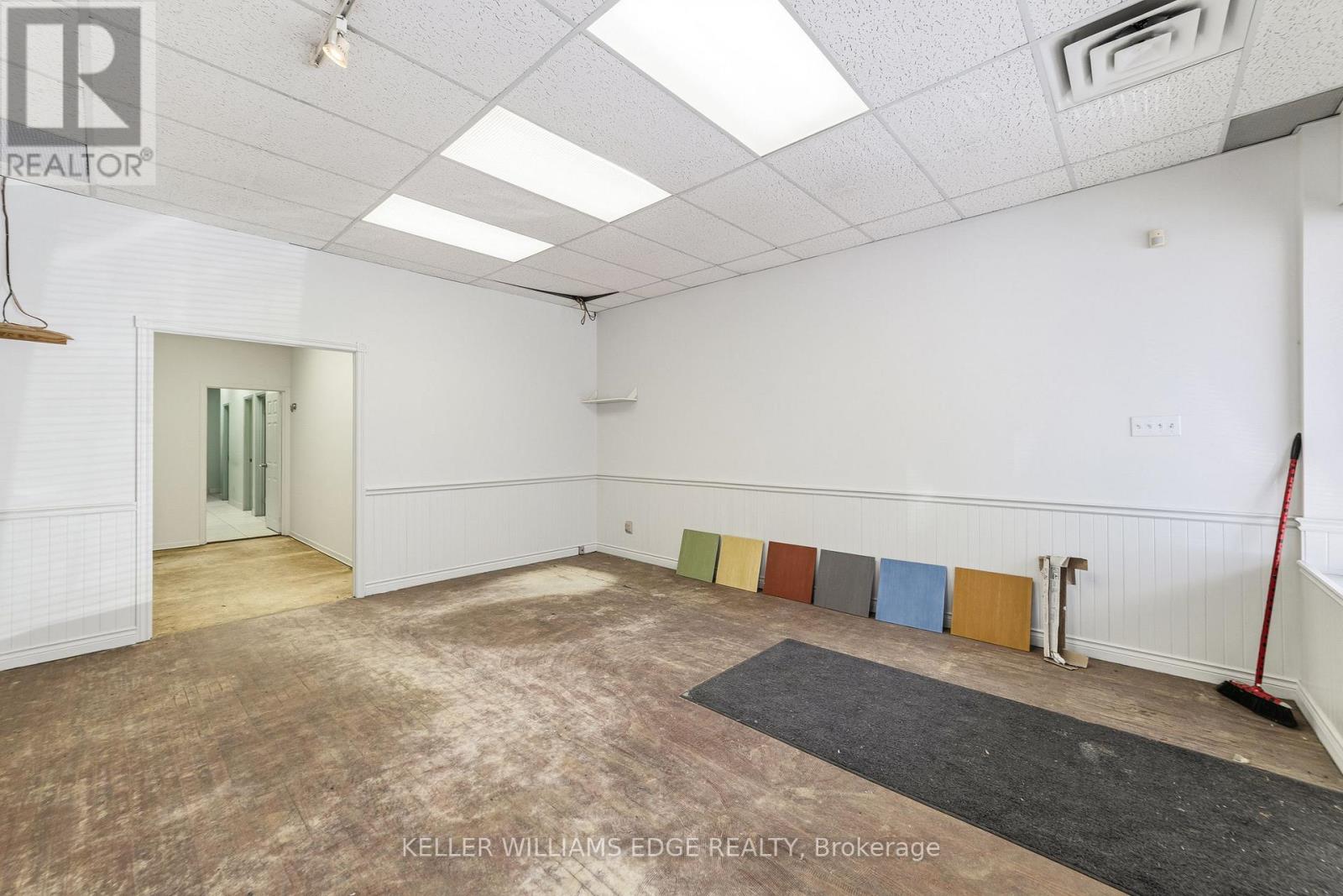 4136 Dundas Street W, Toronto, Ontario  M8X 1X3 - Photo 3 - W13142544