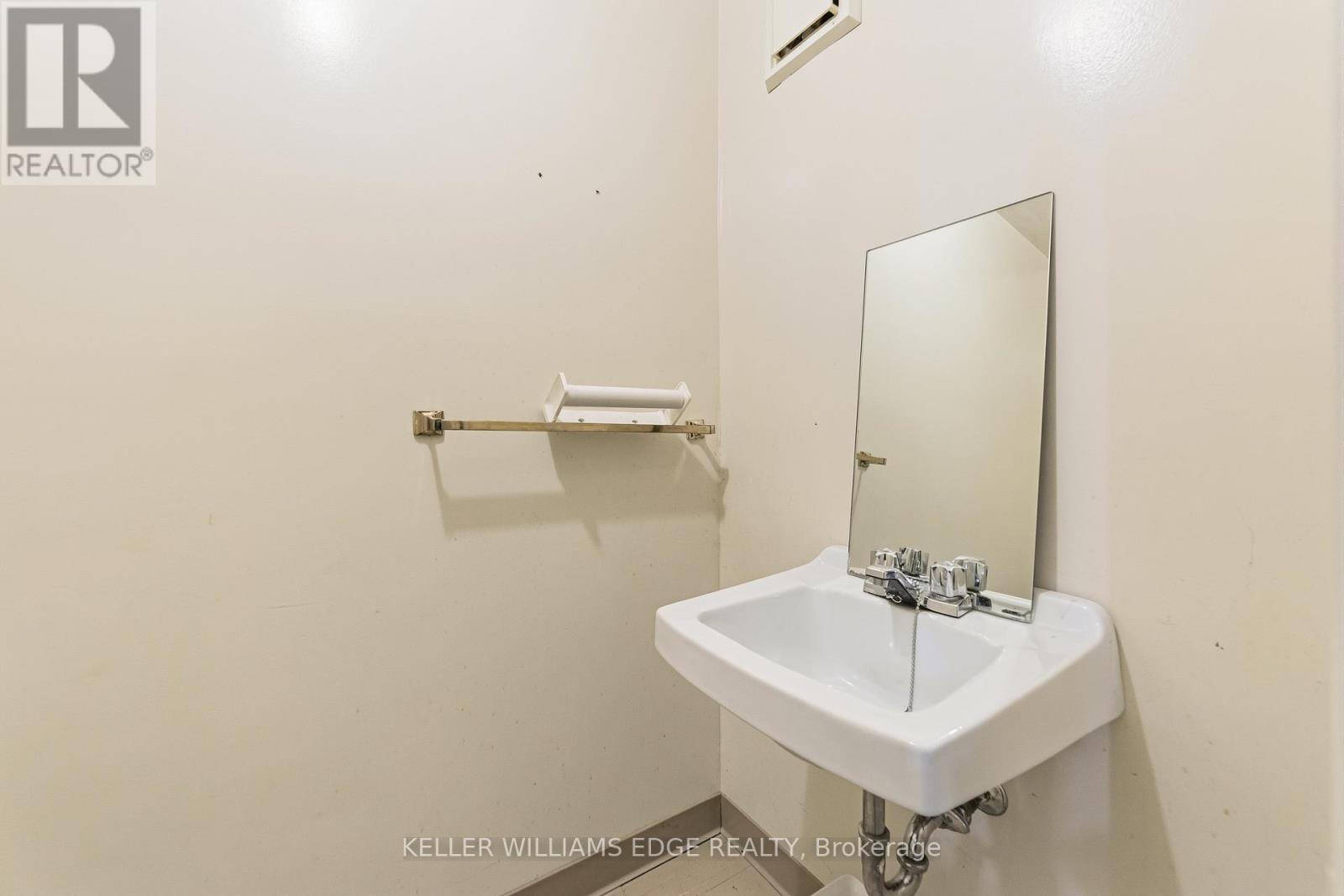4136 Dundas Street W, Toronto, Ontario  M8X 1X3 - Photo 16 - W13142544