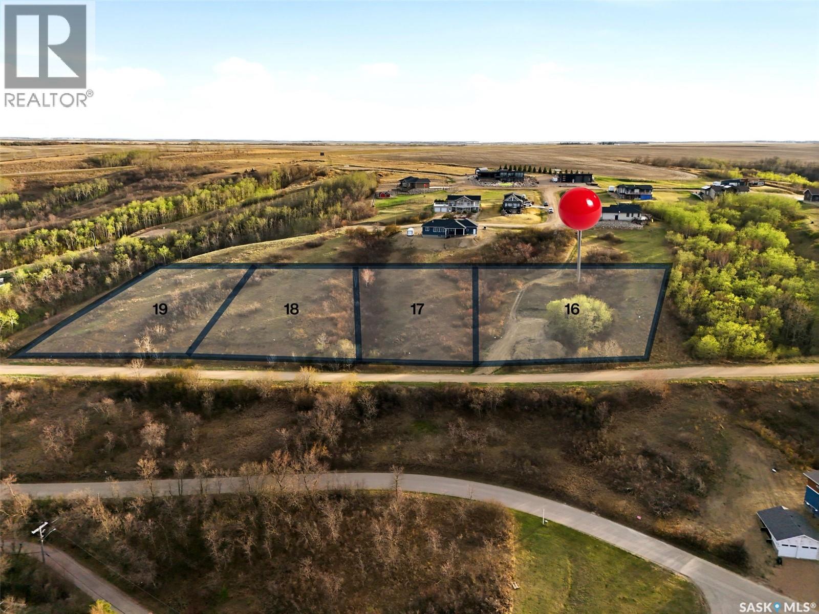 621 Berry Hills ROAD, Katepwa Beach, Saskatchewan