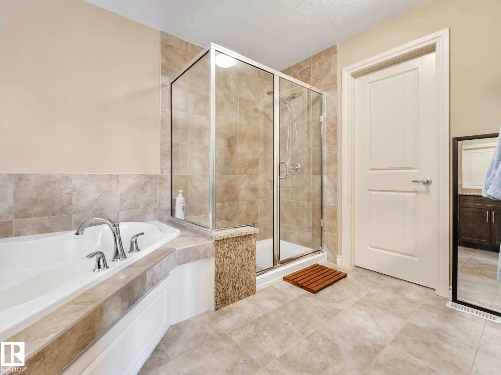 3441 West Ld Nw, Edmonton, Alberta  T6W 0T4 - Photo 47 - E4485918