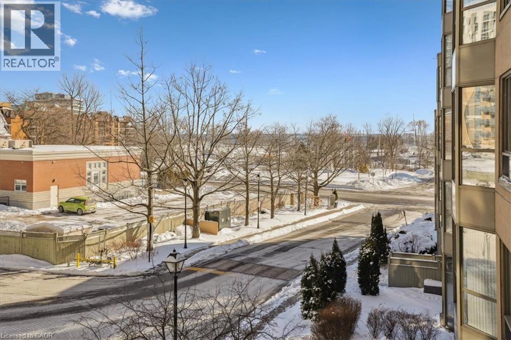 2511 Lakeshore Road W Unit# 317, Oakville, Ontario  L6L 6L9 - Photo 15 - 40829496