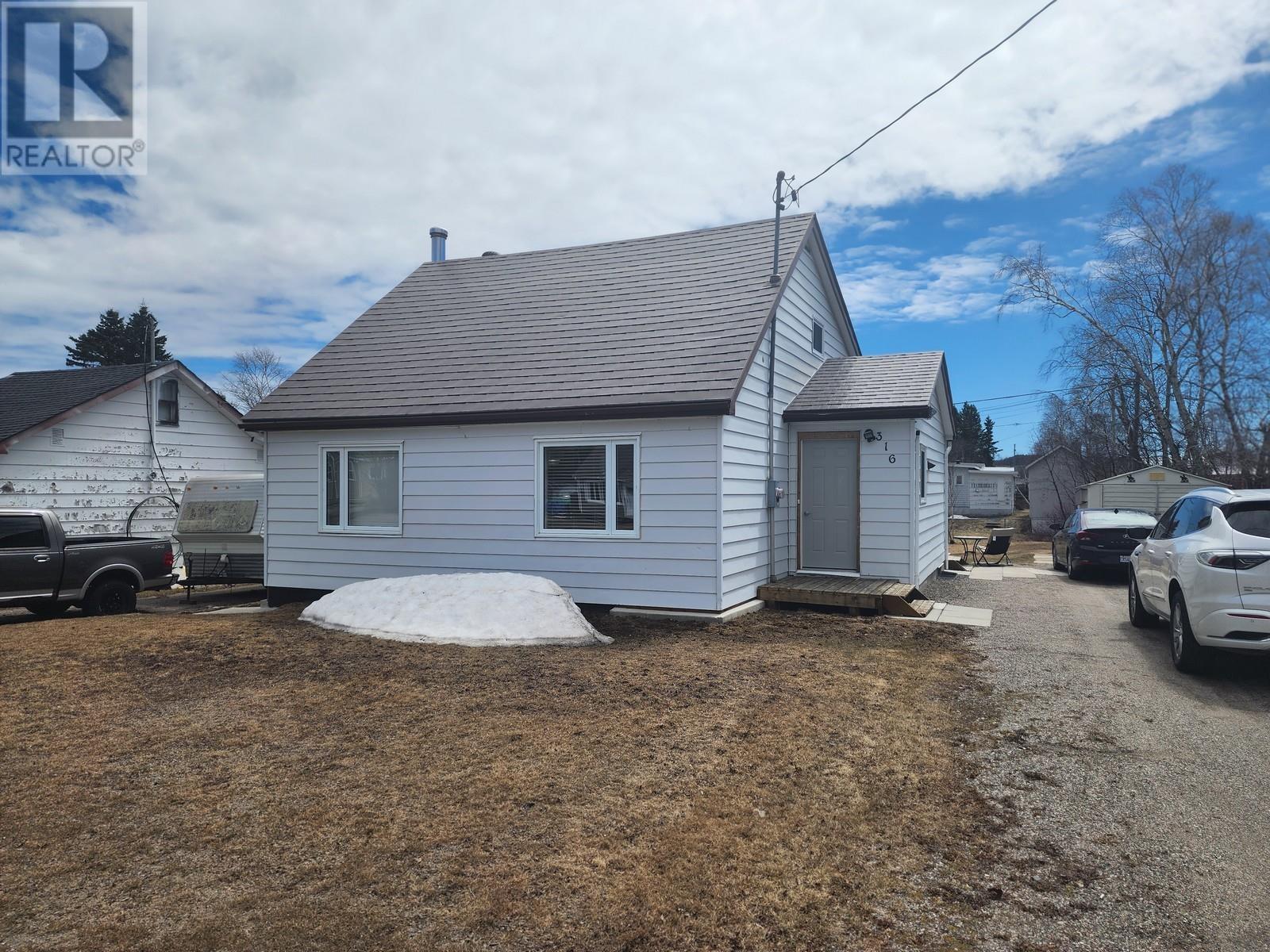 316 MARY ST, SCHREIBER, Ontario