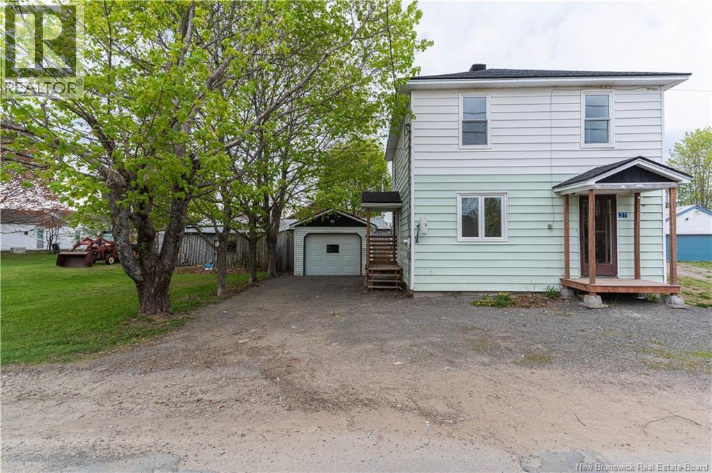 37 Rue Centrale, Rogersville, New Brunswick  E4Y 2G6 - Photo 1 - NB139809