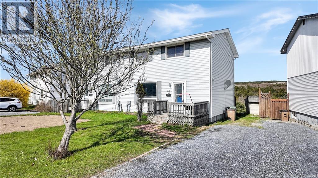 225 Mark Drive, Saint John, New Brunswick  E2J 3X6 - Photo 1 - NB139540