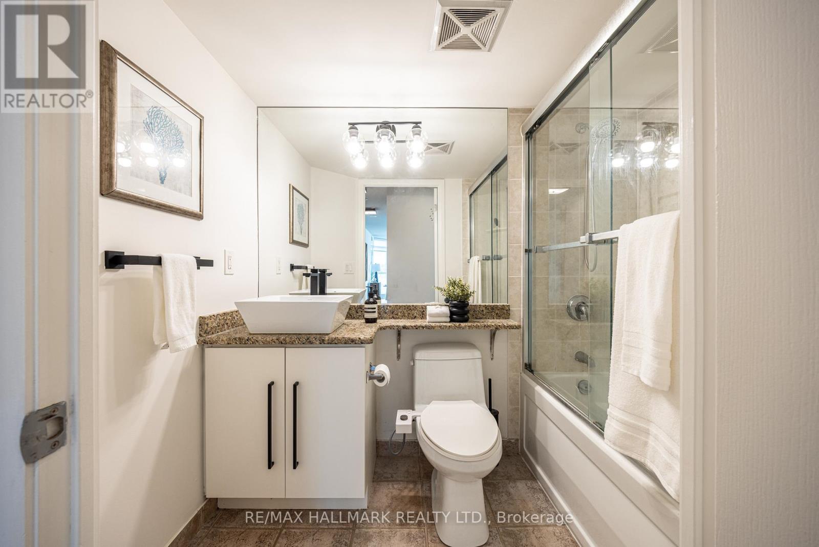 1120 - 231 Fort York Boulevard, Toronto, Ontario M5V 1B2 - Photo 14 - C12964232