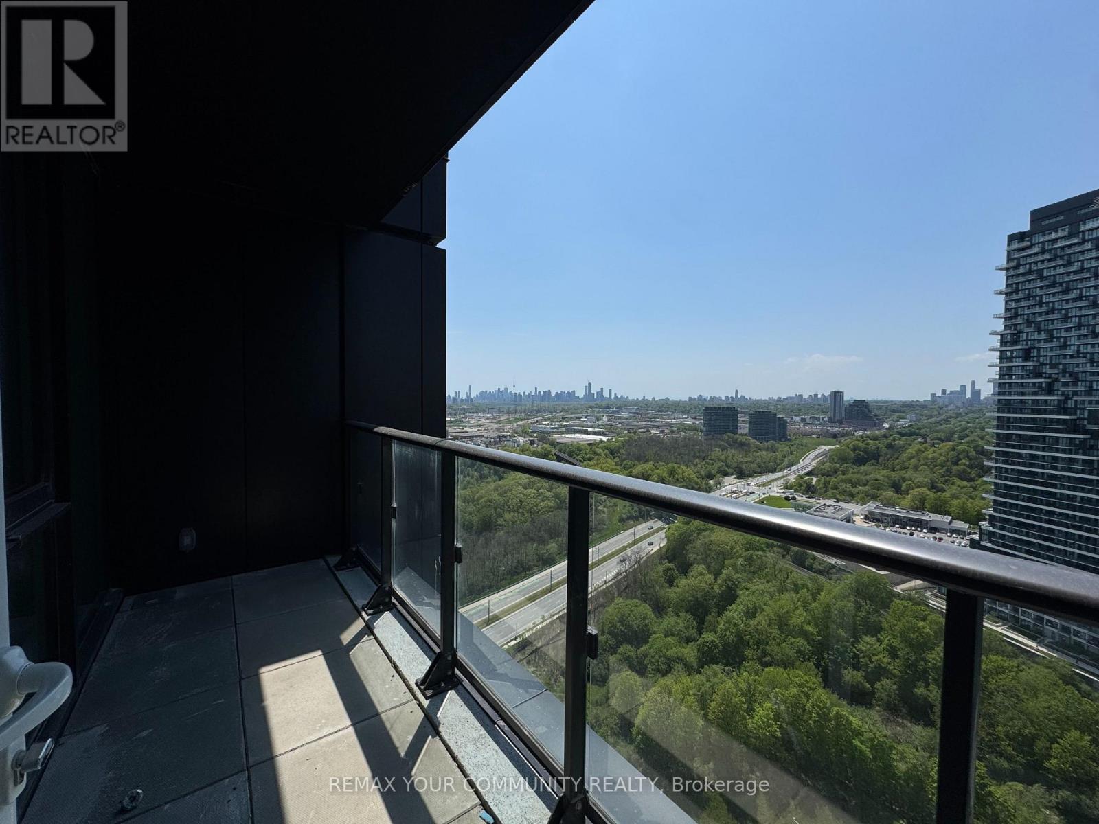 2704 - 1 Quarrington Lane, Toronto, Ontario  M3C 0S4 - Photo 8 - C13134294