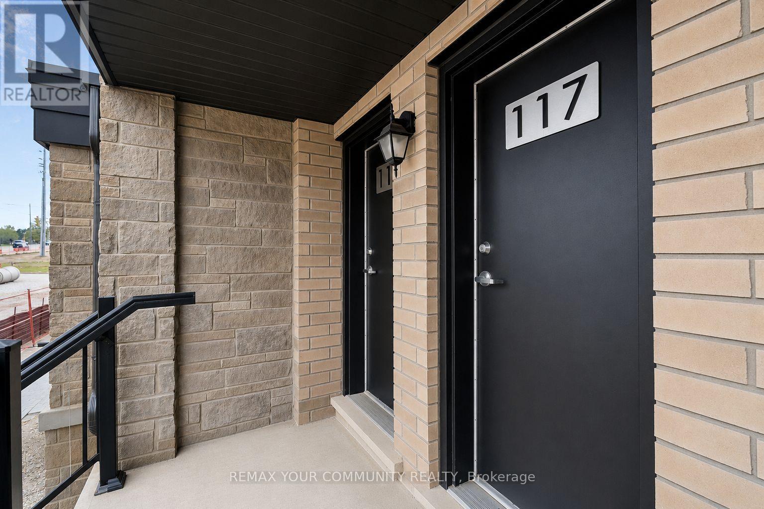 117 Appletree Lane, Barrie, Ontario  L6J 0N9 - Photo 2 - S13144430