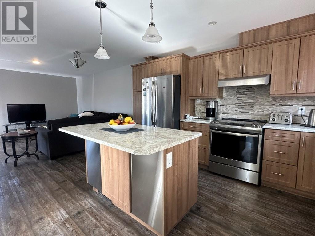 851 & 853 Newport Ave, Thunder Bay, Ontario  P7A 6K1 - Photo 21 - TB2601096