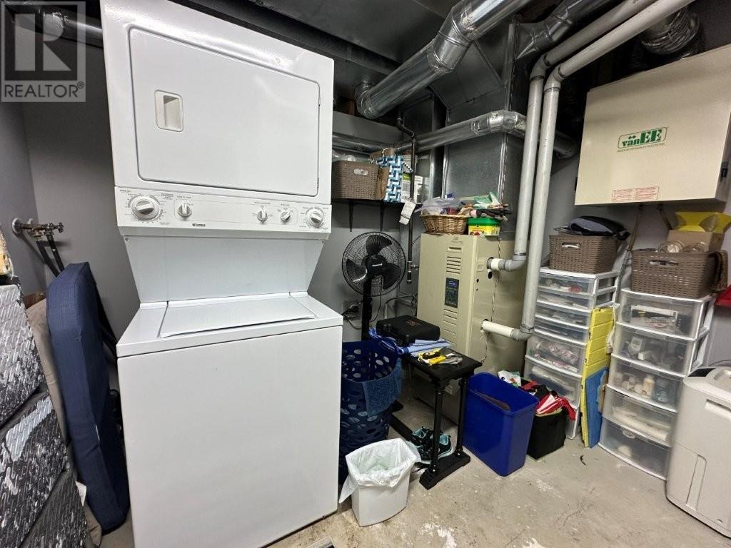 851 & 853 Newport Ave, Thunder Bay, Ontario  P7A 6K1 - Photo 43 - TB2601096