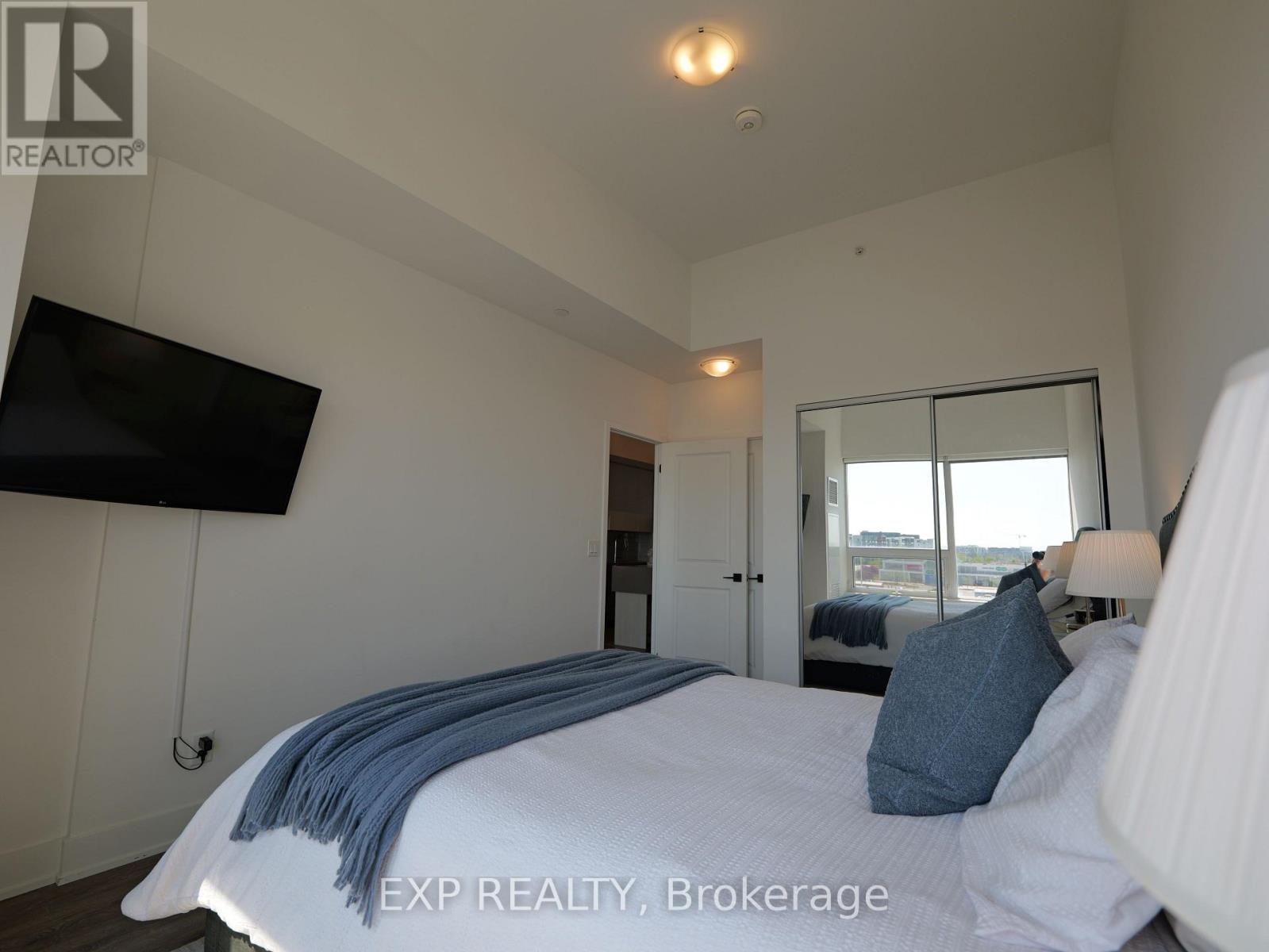 401 - 2481 Taunton Route, Oakville, Ontario  L6H 3R7 - Photo 12 - W13144922