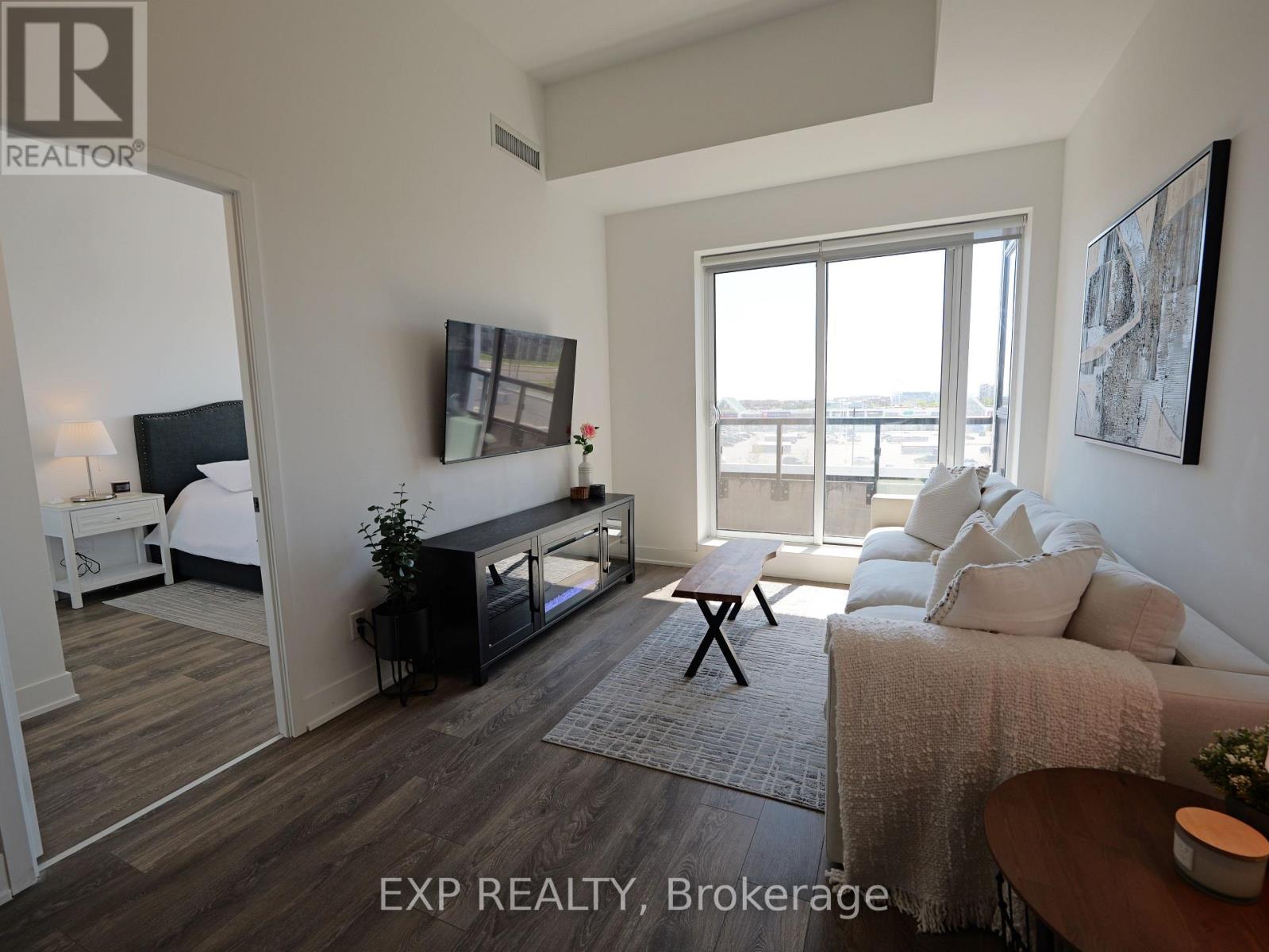 401 - 2481 Taunton Route, Oakville, Ontario  L6H 3R7 - Photo 8 - W13144922