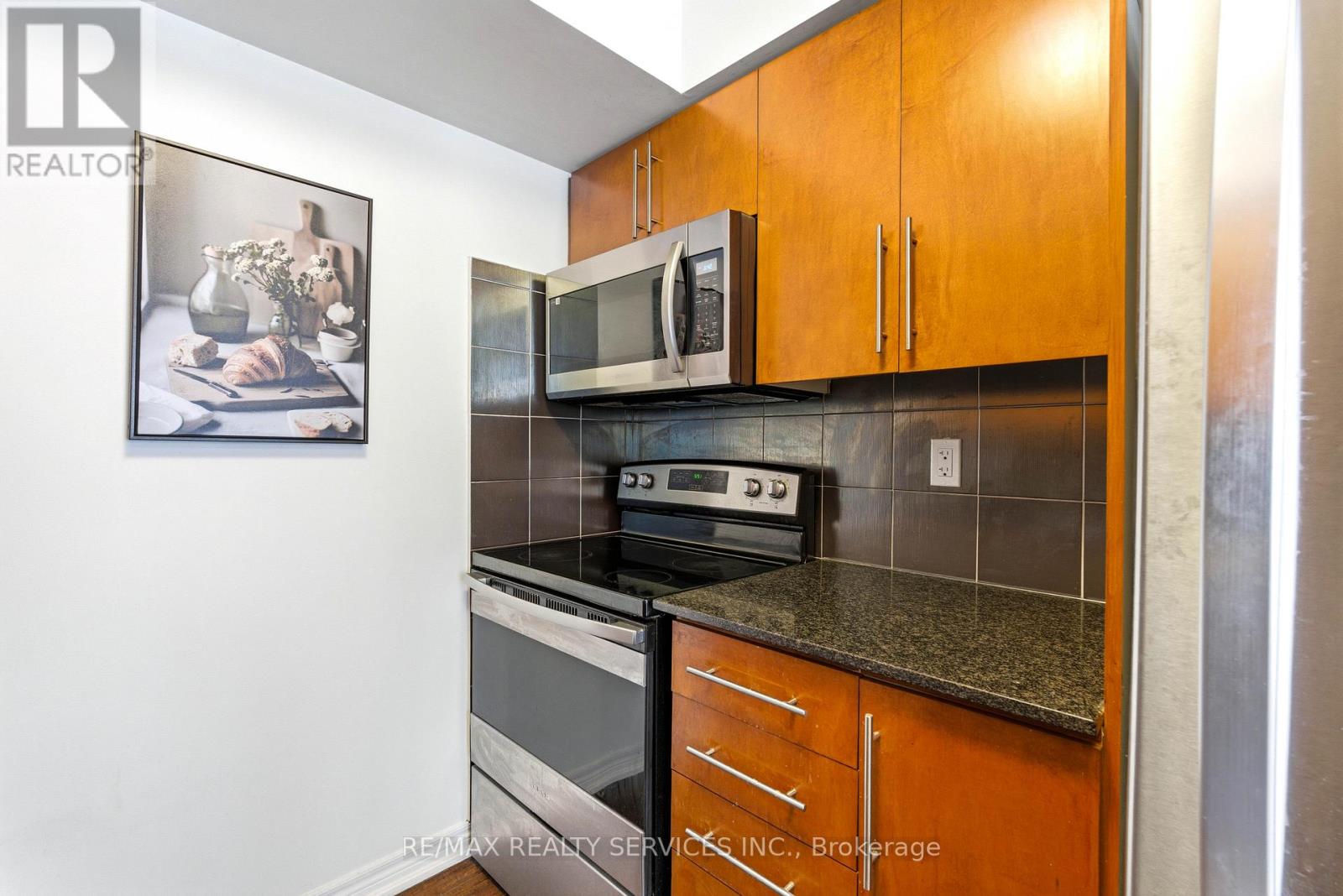1711 - 310 Burnhamthorpe Road W, Mississauga, Ontario L5B 4P9 - Photo 16 - W13144960