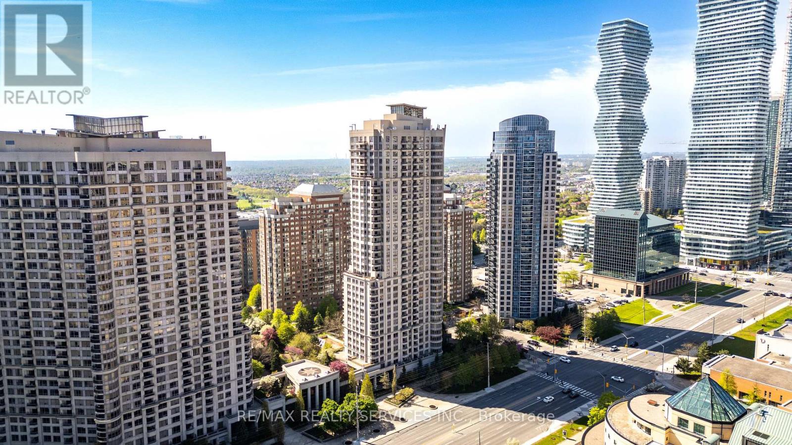 1711 - 310 Burnhamthorpe Road W, Mississauga, Ontario L5B 4P9 - Photo 4 - W13144960
