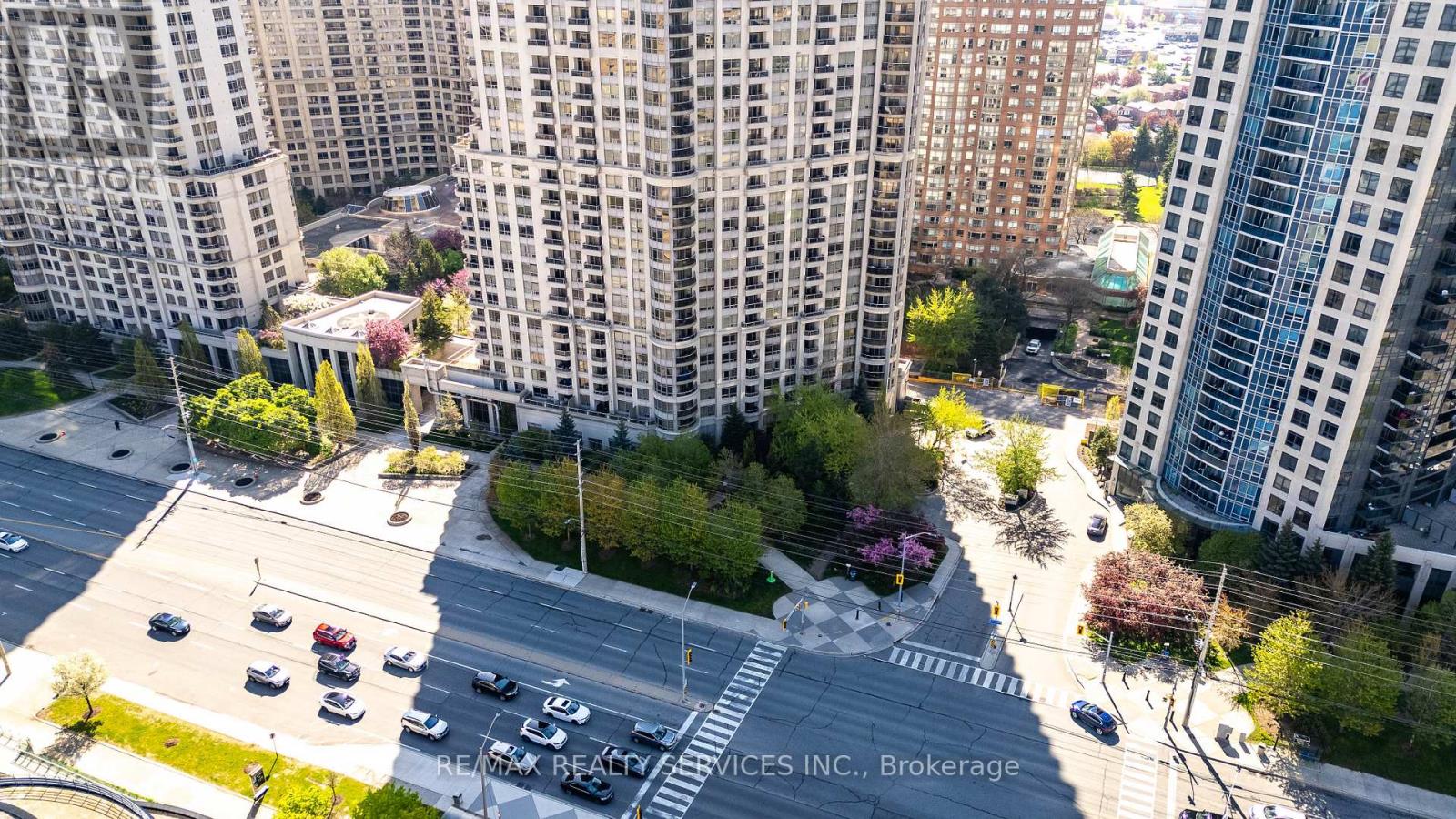 1711 - 310 Burnhamthorpe Road W, Mississauga, Ontario L5B 4P9 - Photo 5 - W13144960