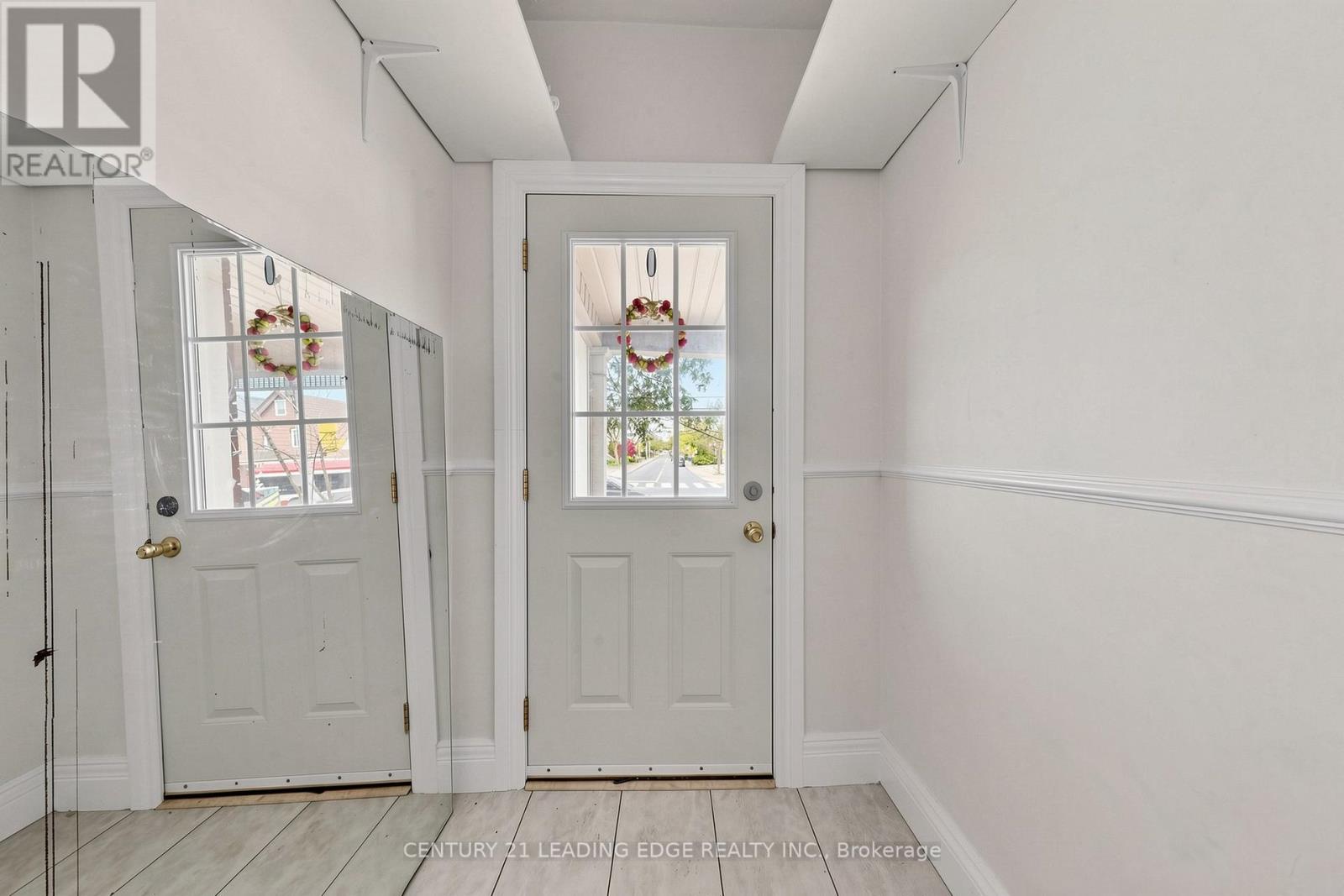 1132 Dufferin Street, Toronto, Ontario  M6H 4B6 - Photo 2 - W13145022