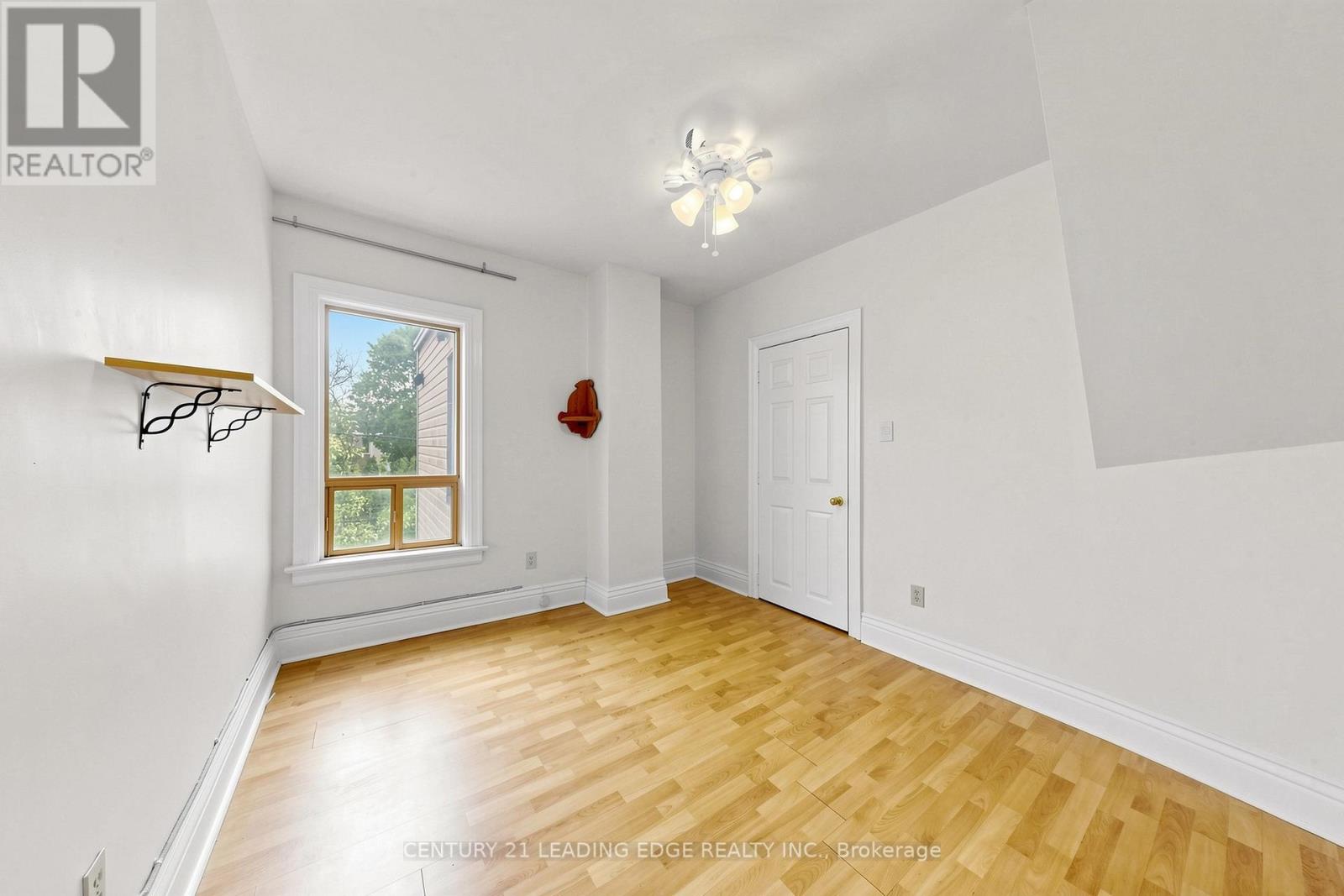 1132 Dufferin Street, Toronto, Ontario  M6H 4B6 - Photo 7 - W13145022