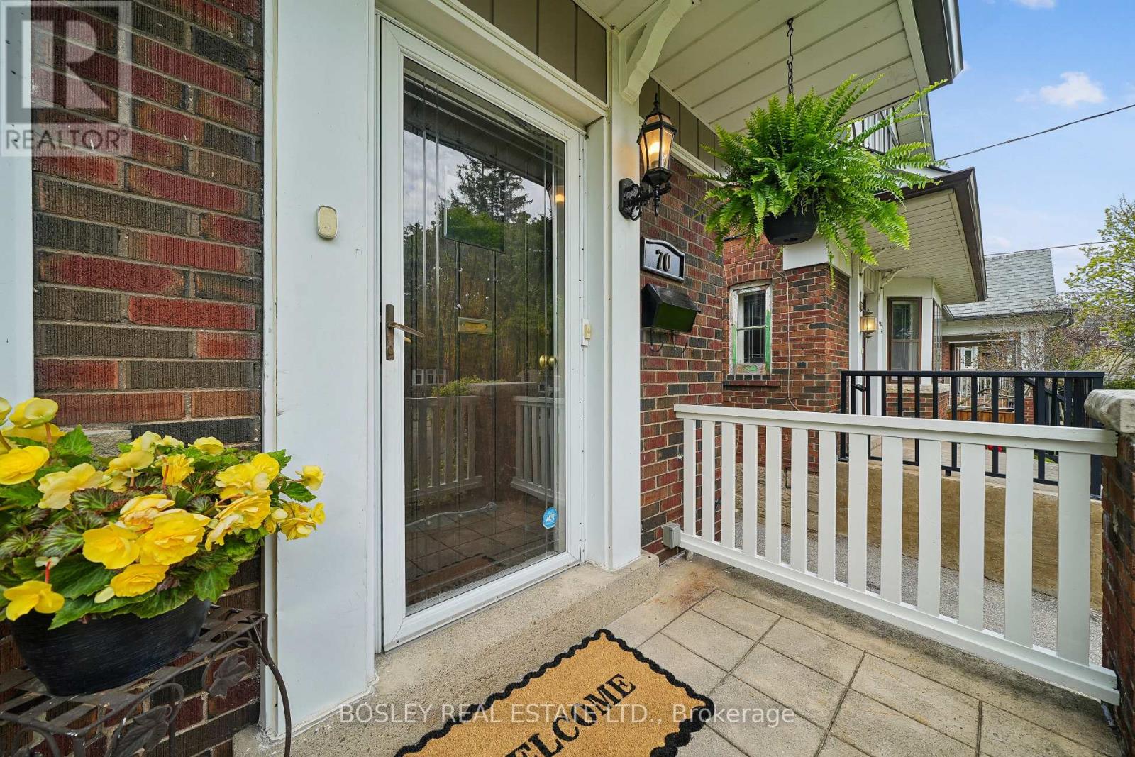 70 Eleventh Street, Toronto, Ontario  M8V 3G5 - Photo 4 - W13145058