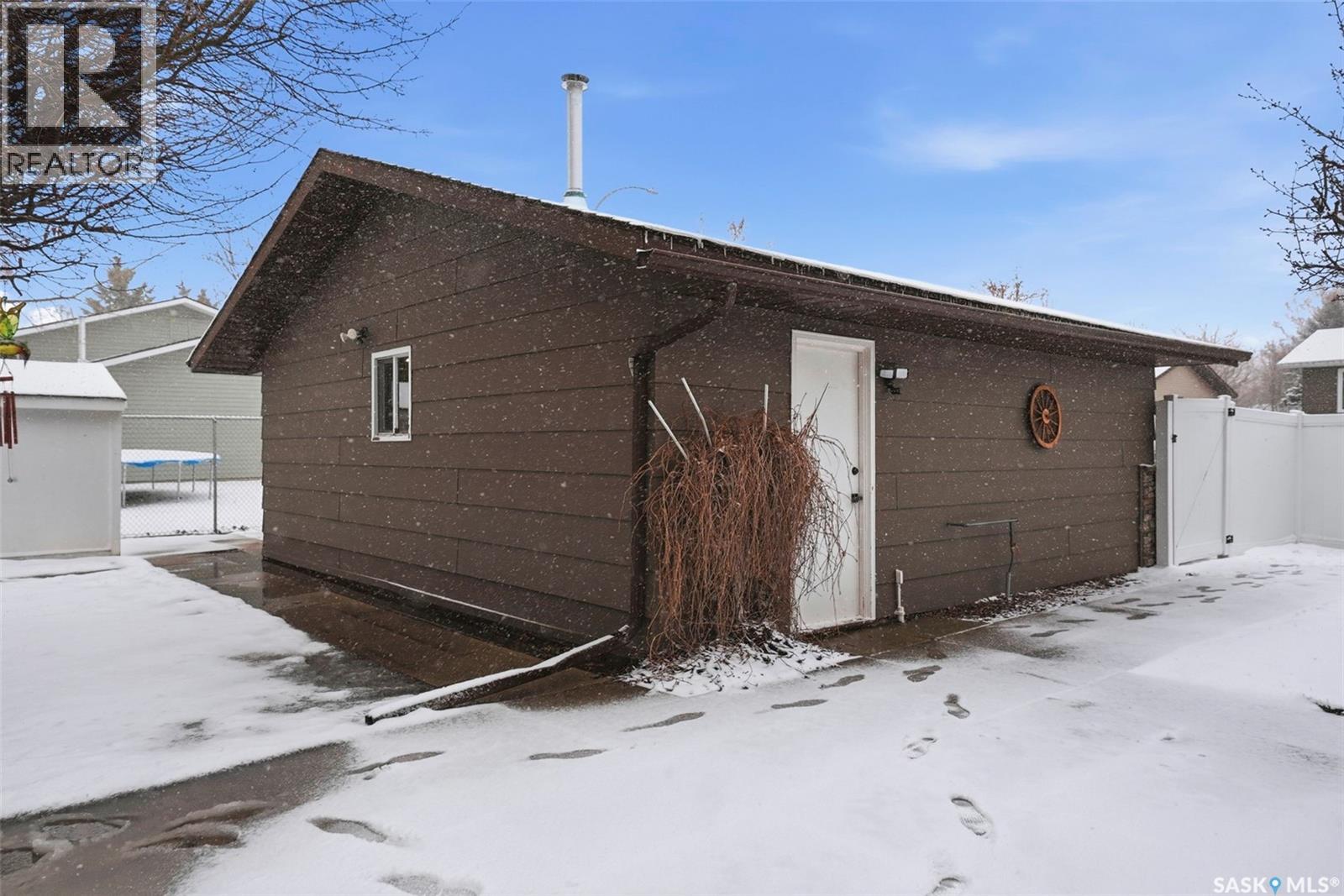 3495 Eagle Crescent, Prince Albert, Saskatchewan  S6V 7W9 - Photo 35 - SK036354