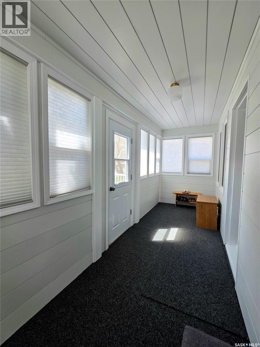 142 10th Avenue W, Melville, Saskatchewan  S0A 2P0 - Photo 10 - SK036341
