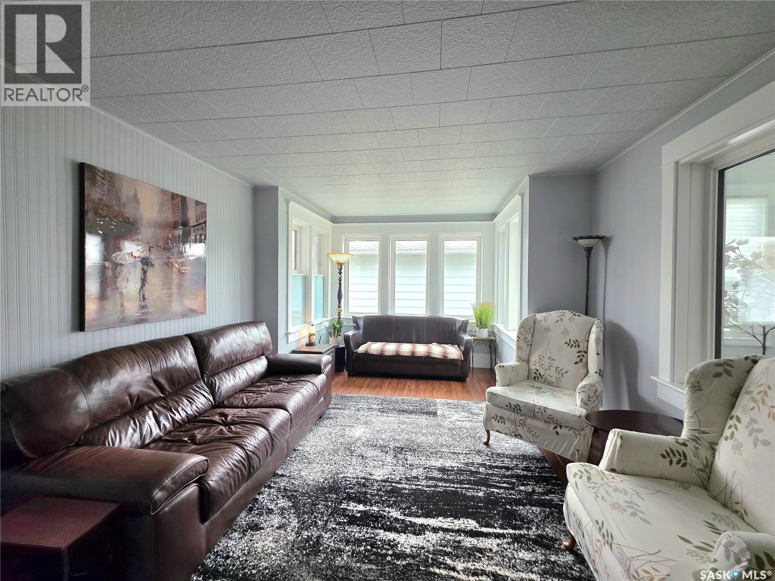 142 10th Avenue W, Melville, Saskatchewan  S0A 2P0 - Photo 13 - SK036341