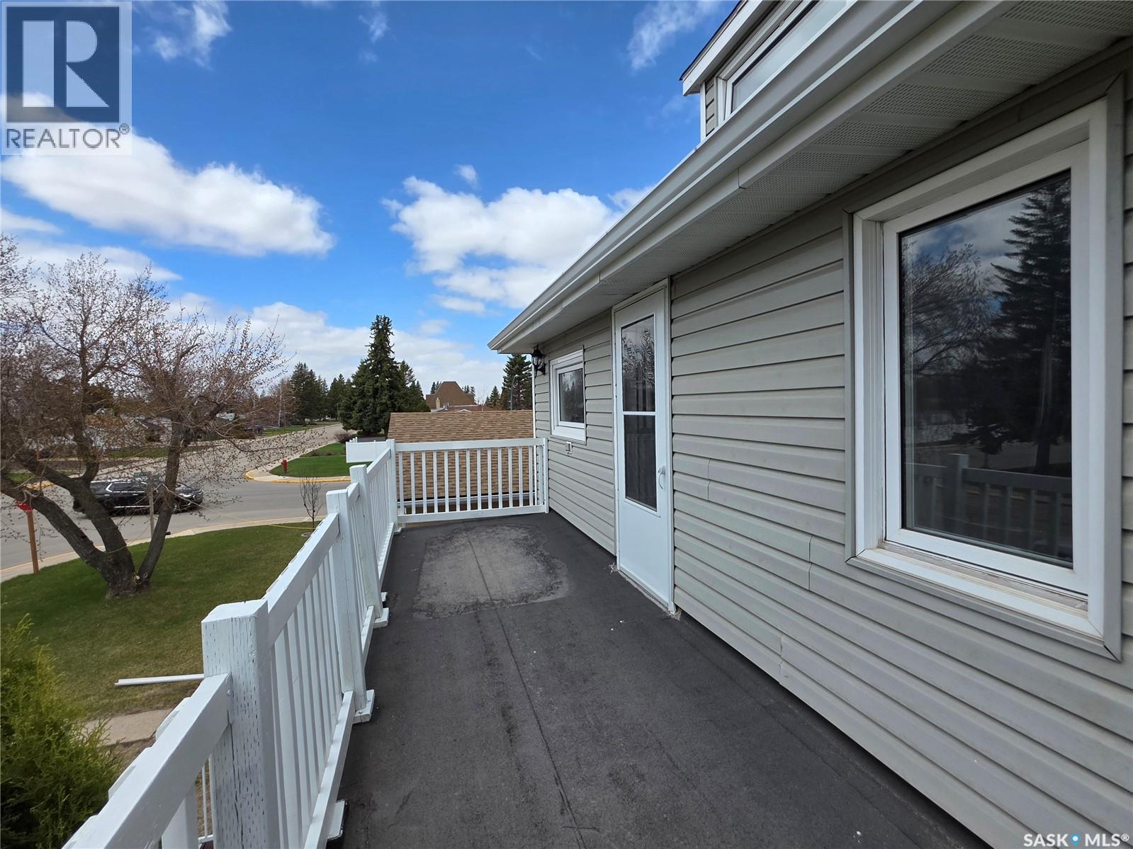 142 10th Avenue W, Melville, Saskatchewan  S0A 2P0 - Photo 33 - SK036341