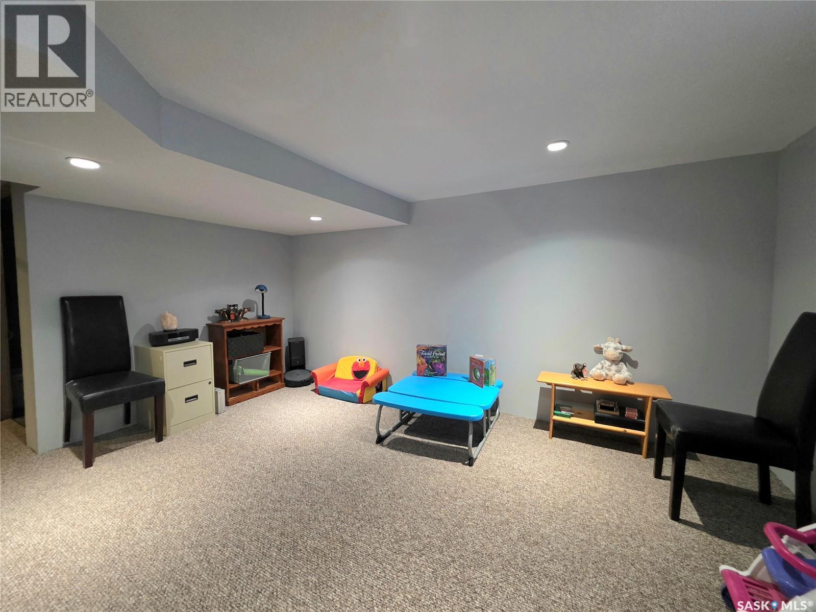 142 10th Avenue W, Melville, Saskatchewan  S0A 2P0 - Photo 44 - SK036341