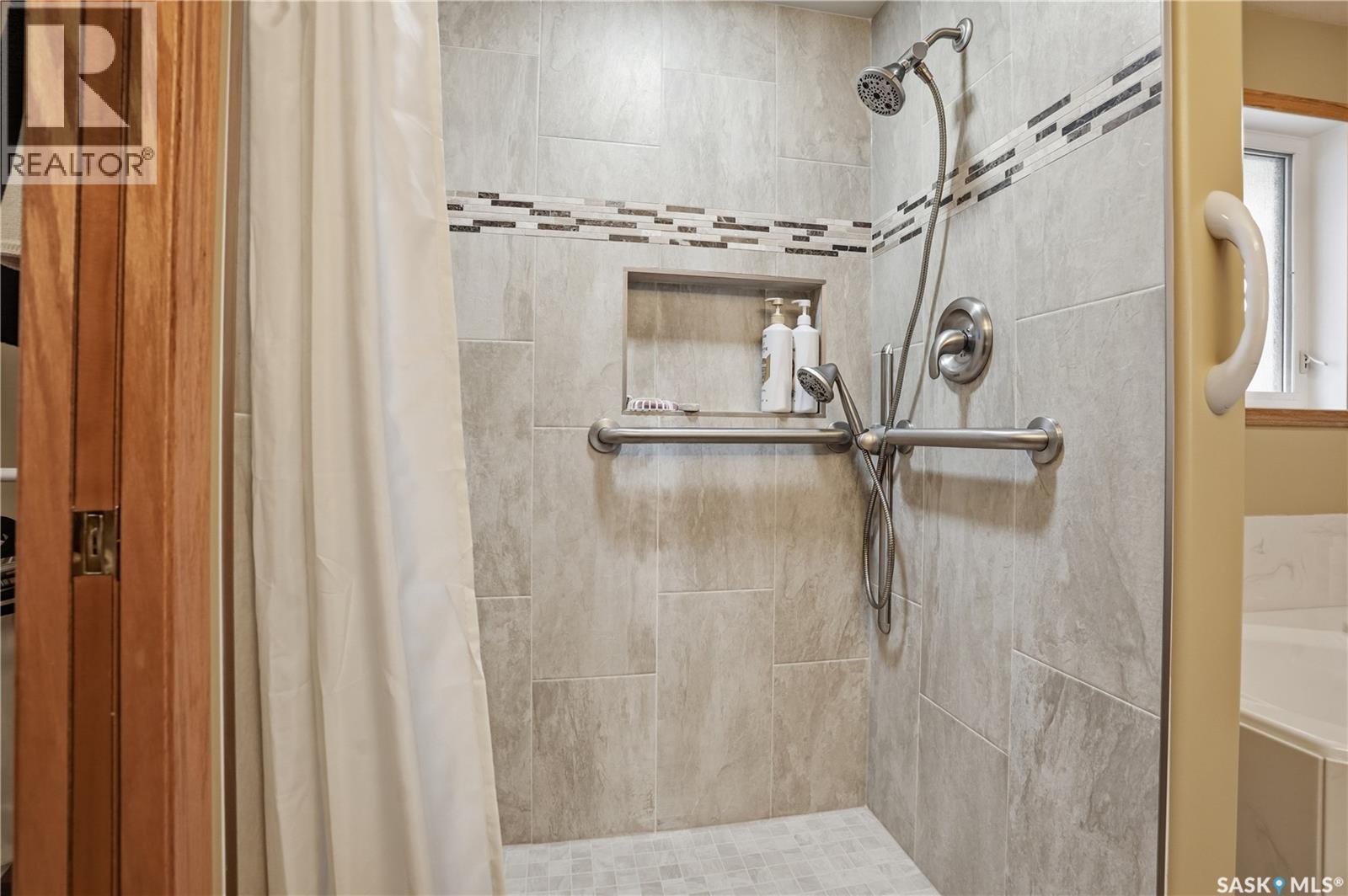 5959 Mallard Way, Regina, Saskatchewan  S4T 7X6 - Photo 28 - SK036336
