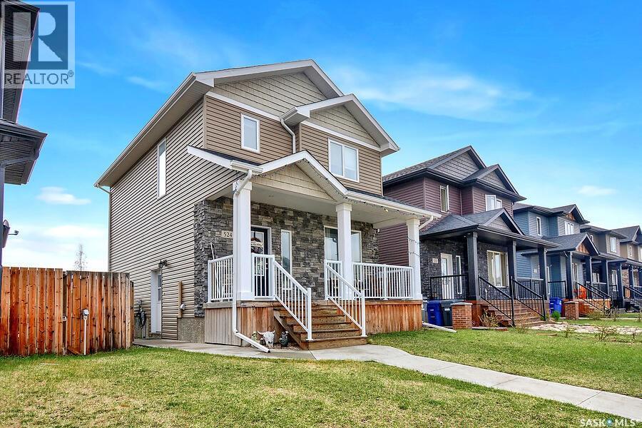 524 Maple Crescent, Warman, Saskatchewan S0K 4S2 - Photo 2 - SK036323