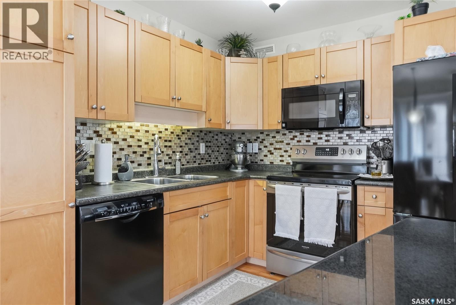 1 118 Pawlychenko Lane, Saskatoon, Saskatchewan  S7V 1K1 - Photo 15 - SK036203