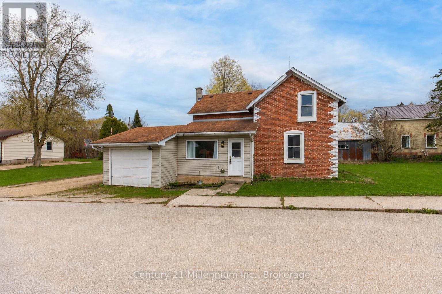 15 ELLEN STREET, Grey Highlands, Ontario
