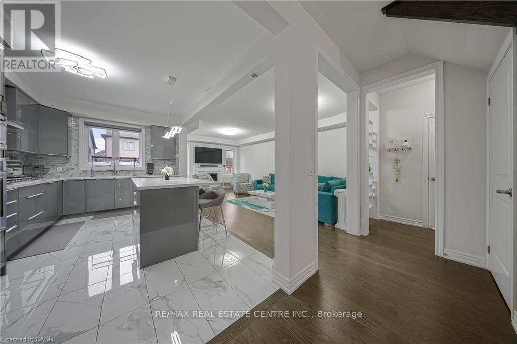 38 Gloria Street, Kitchener, Ontario  N2R 0R1 - Photo 10 - X13144990