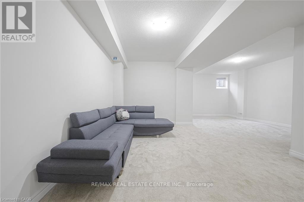 38 Gloria Street, Kitchener, Ontario  N2R 0R1 - Photo 40 - X13144990