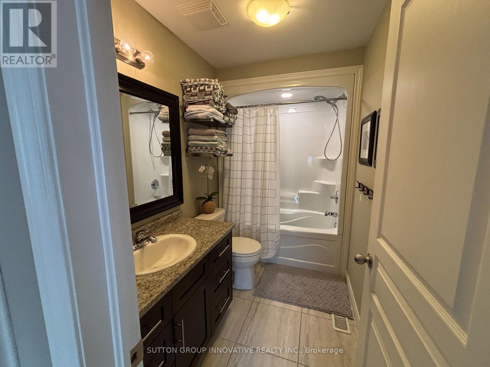 45 Candlewood Court, Hamilton, Ontario  L8W 0C4 - Photo 30 - X13145074