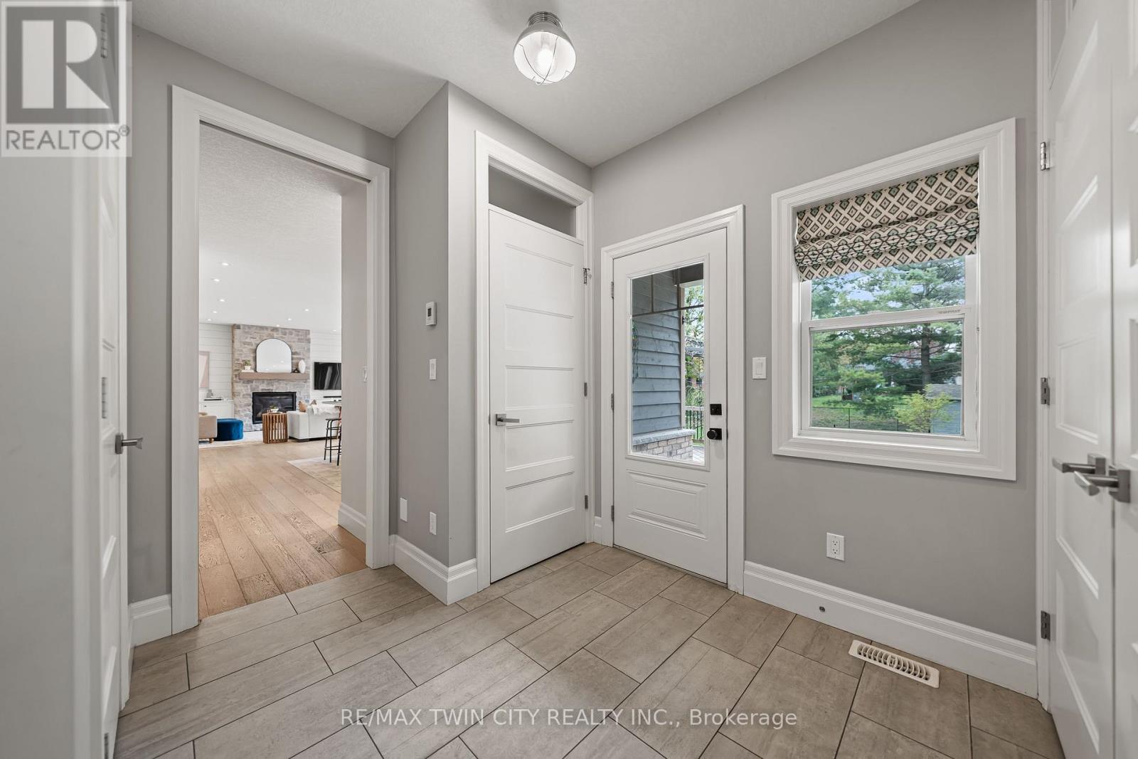 303 Castlefield Avenue, Waterloo, Ontario  N2K 2M4 - Photo 26 - X13145078