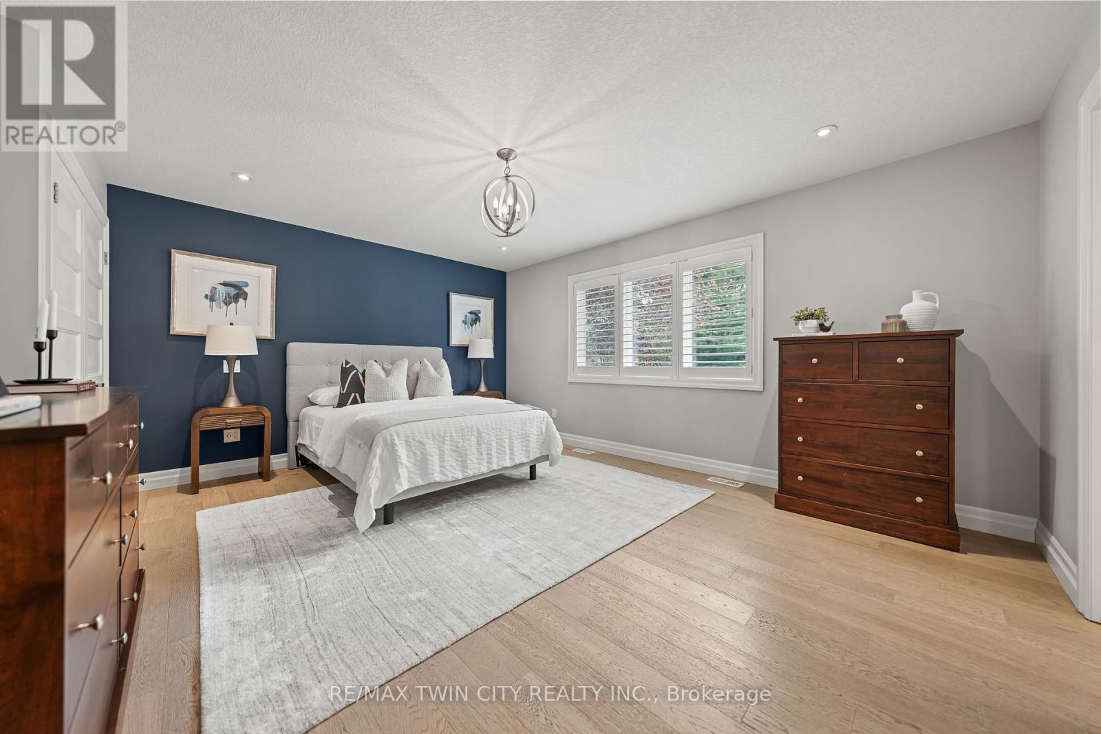 303 Castlefield Avenue, Waterloo, Ontario  N2K 2M4 - Photo 28 - X13145078