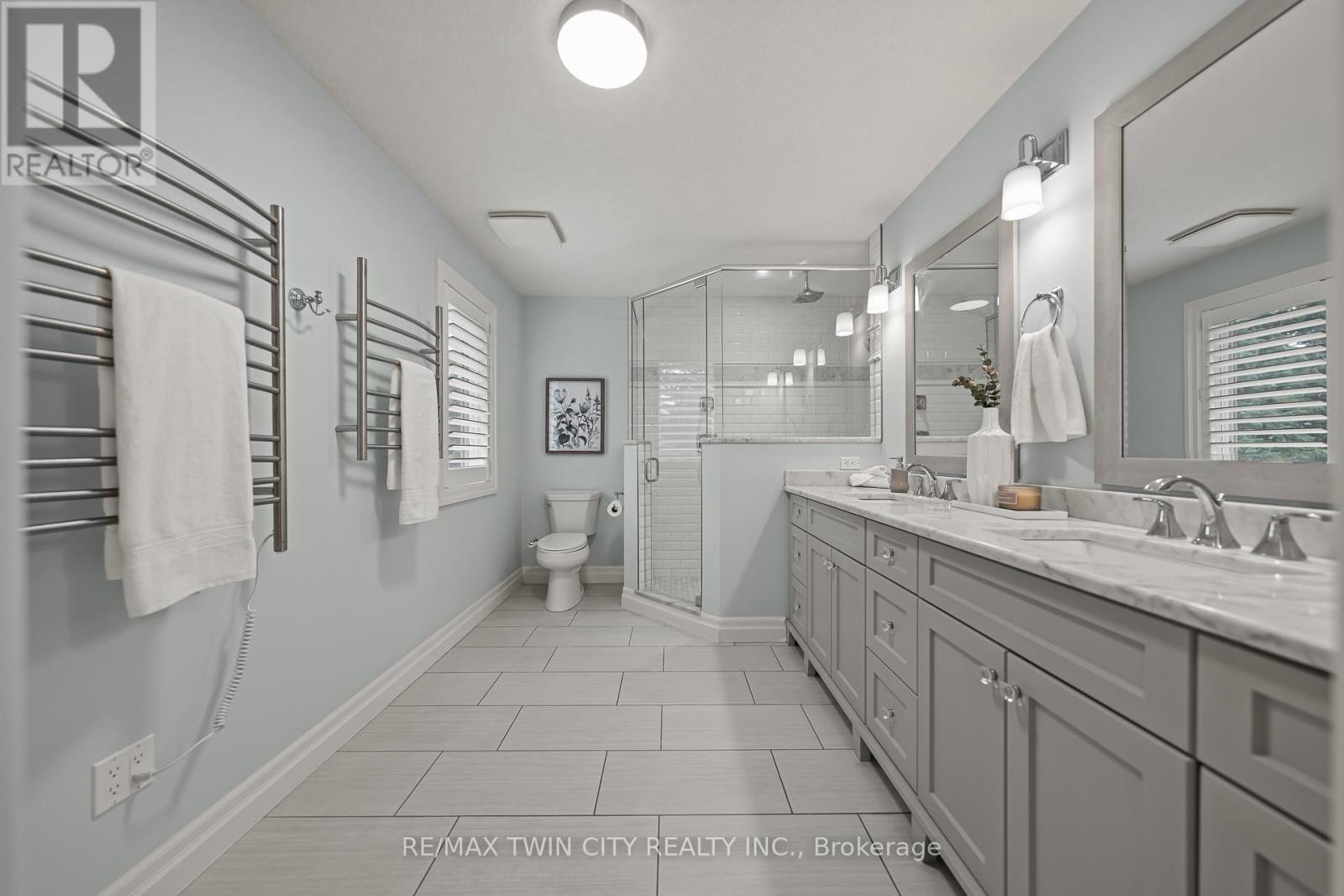 303 Castlefield Avenue, Waterloo, Ontario  N2K 2M4 - Photo 30 - X13145078