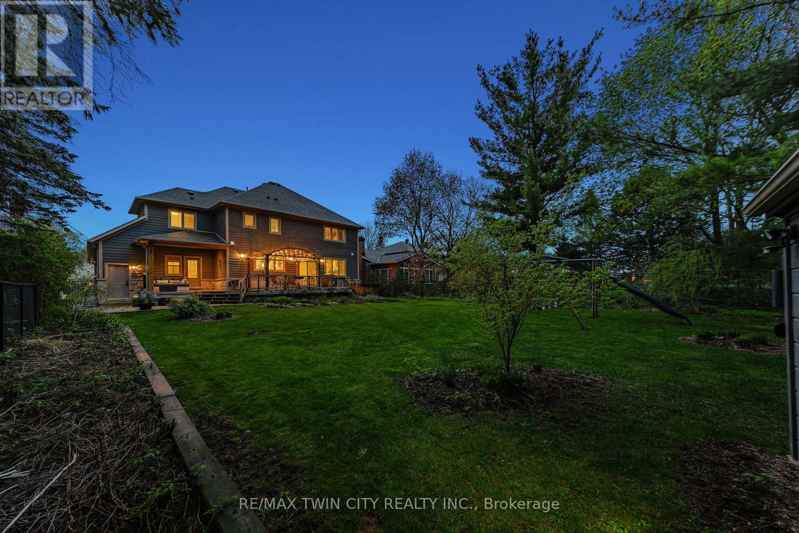 303 Castlefield Avenue, Waterloo, Ontario  N2K 2M4 - Photo 45 - X13145078
