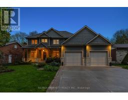 303 CASTLEFIELD AVENUE, Waterloo, Ontario
