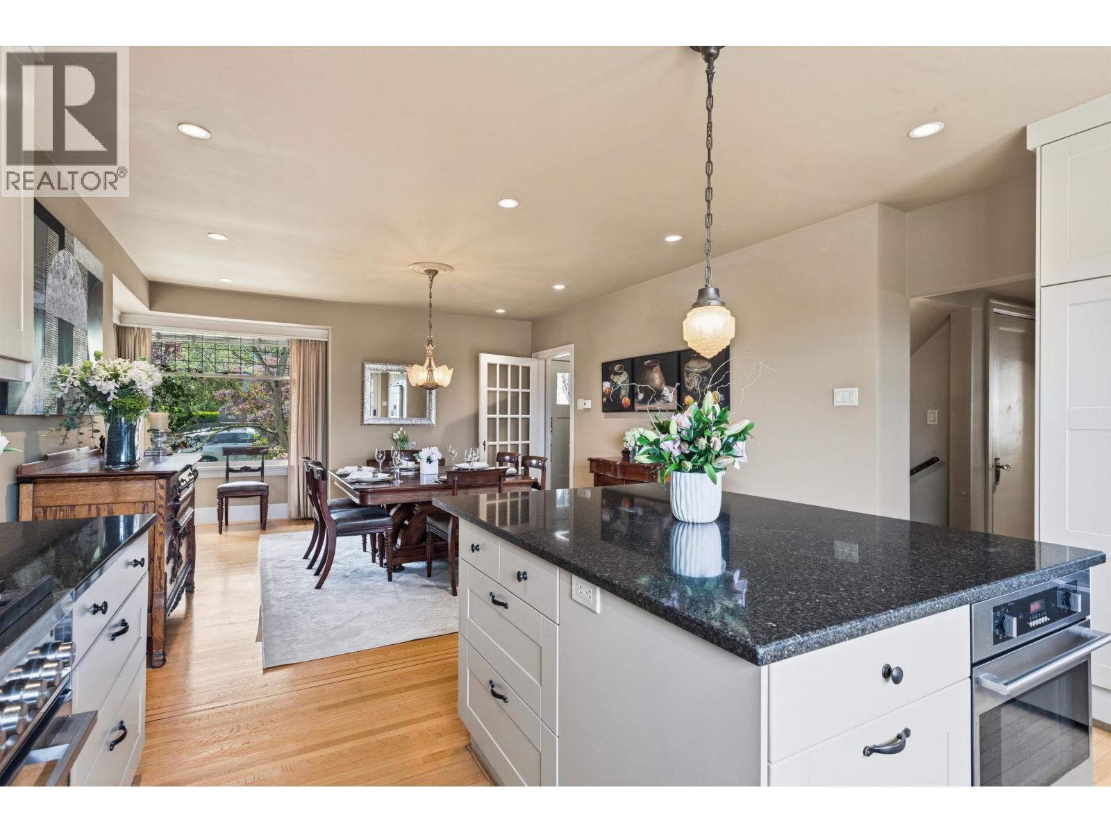 1971 W 36th Avenue, Vancouver, British Columbia  V6M 1K7 - Photo 12 - R3124436