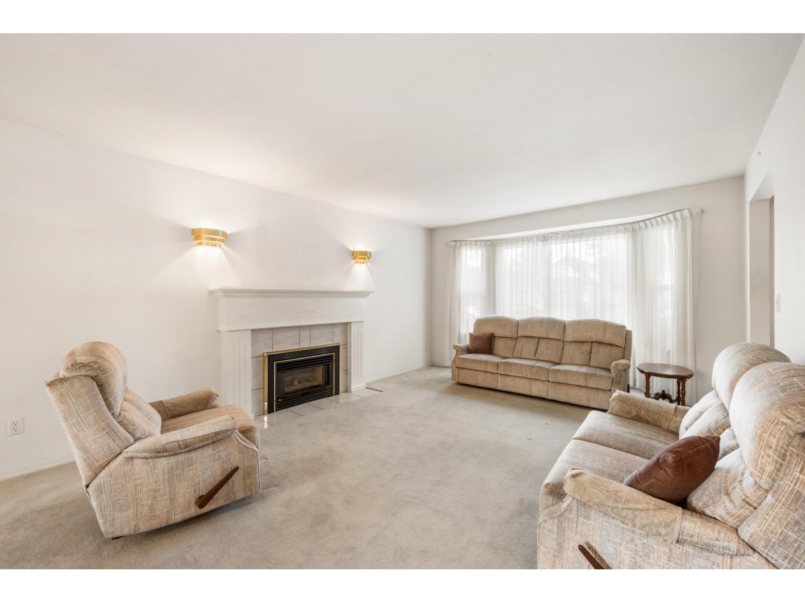 8094 164a Street, Surrey, British Columbia V4N 0H7 - Photo 4 - R3124799